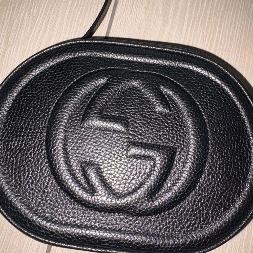 Brand new Gucci Black Leather Crossbody Bag comes with dustbag and box - Picture 4 of 13